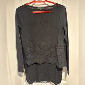 LONG SLEEVE EYELET EASY